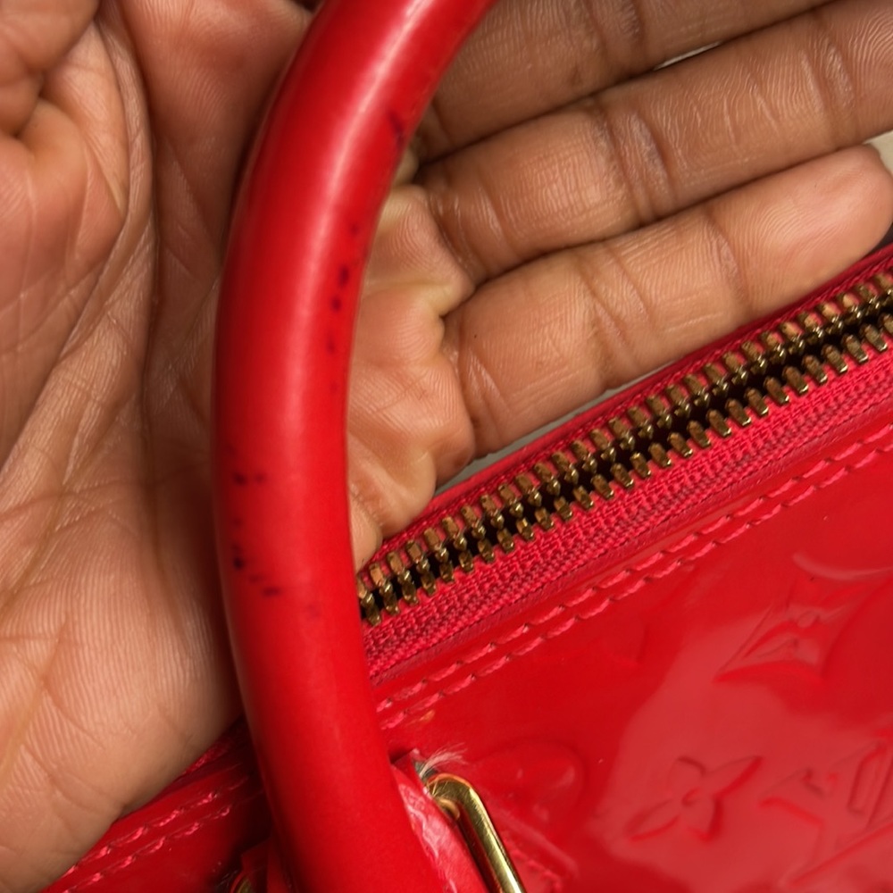 Authentic Louis Vuitton Alma Vernis bag - Picture 10 of 10